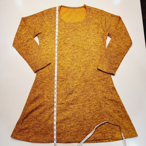 All season womens top - Picture 3 of 7